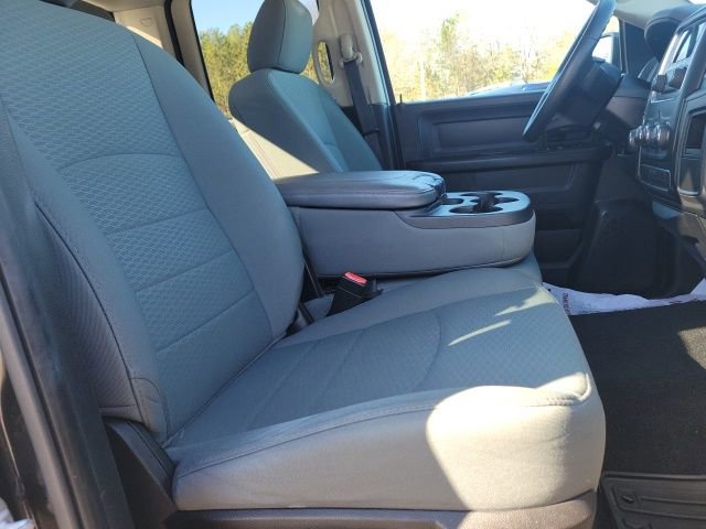 Used 2015 RAM 1500 Express image 18