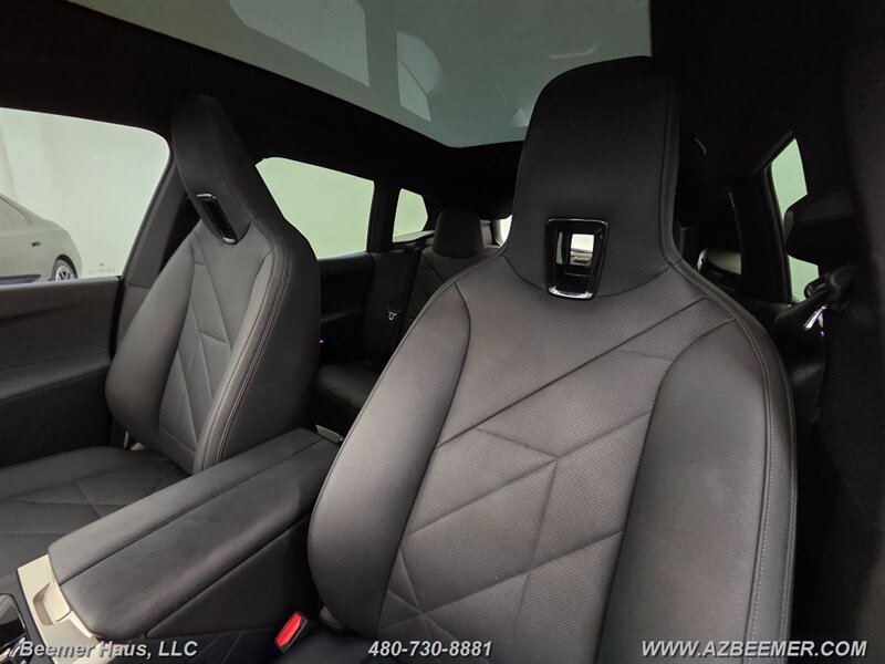 Used 2024 BMW iX xDrive50 AWD/4WD image 22