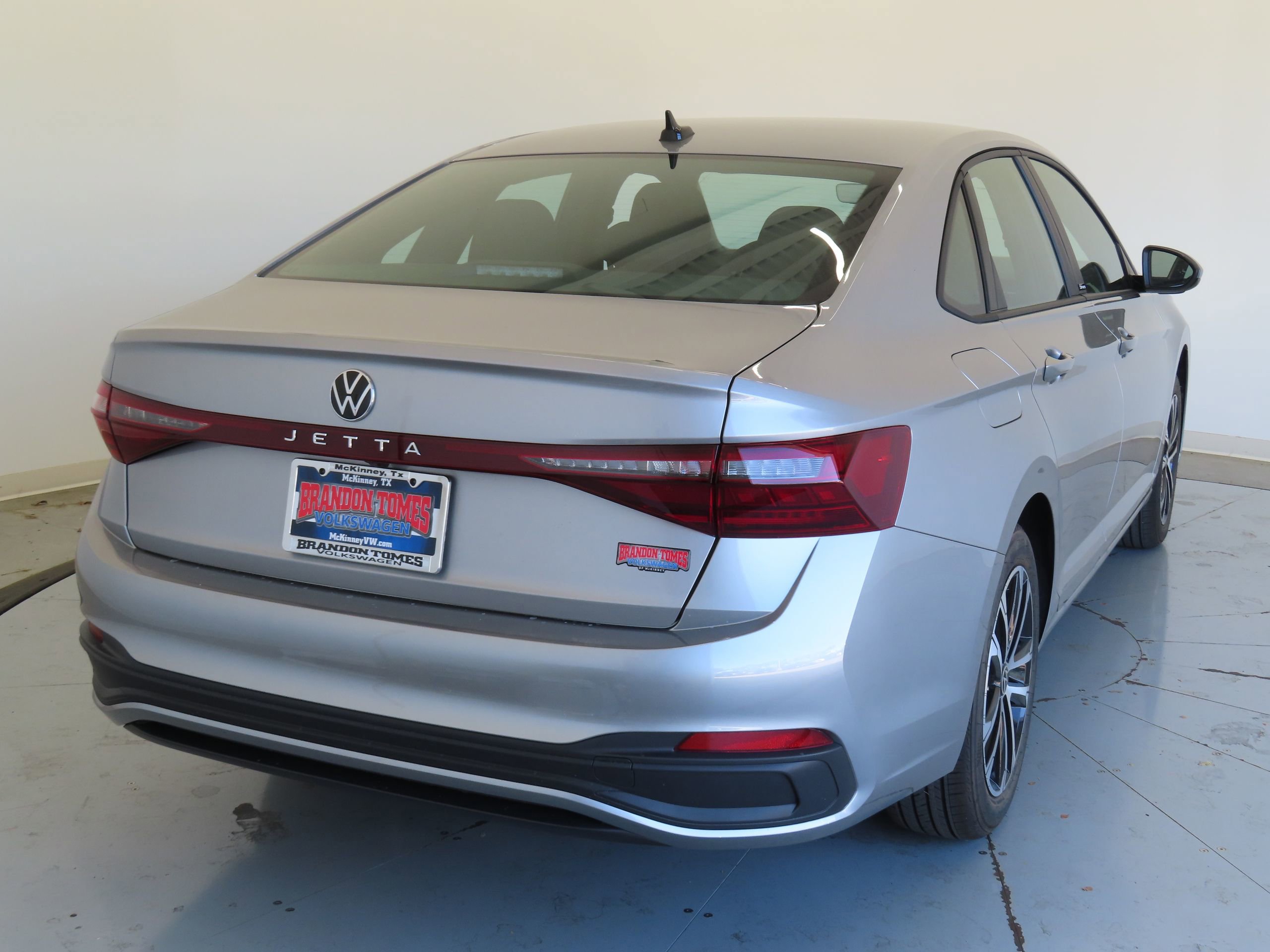New 2026 Volkswagen Jetta Sport FWD image 3