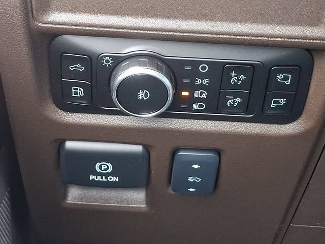 Certified 2025 Ford F150 King Ranch AWD/4WD image 30