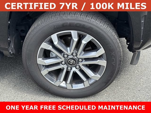 Used 2025 Toyota 4Runner Limited AWD/4WD image 7