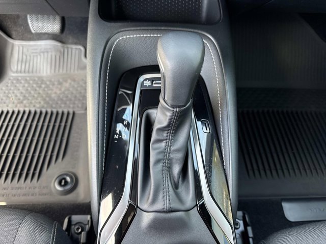 Certified 2025 Toyota Corolla SE image 29