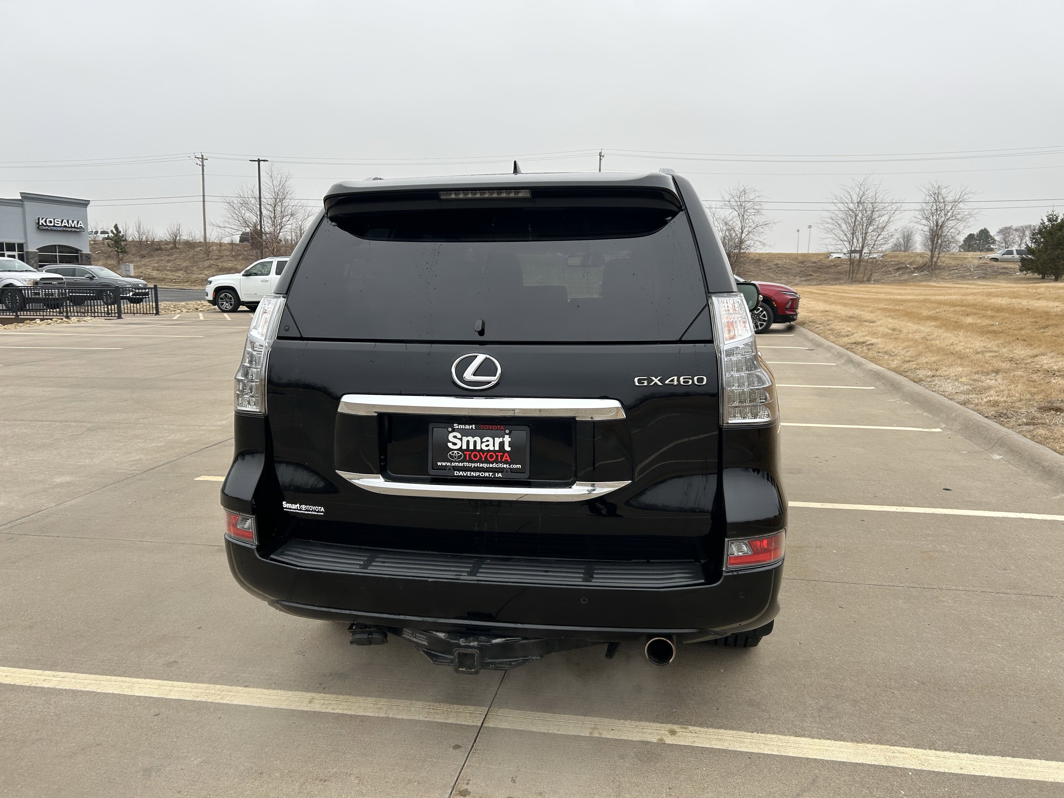 Used 2018 Lexus GX 460 Luxury w/ Preferred Accessory Package image 4
