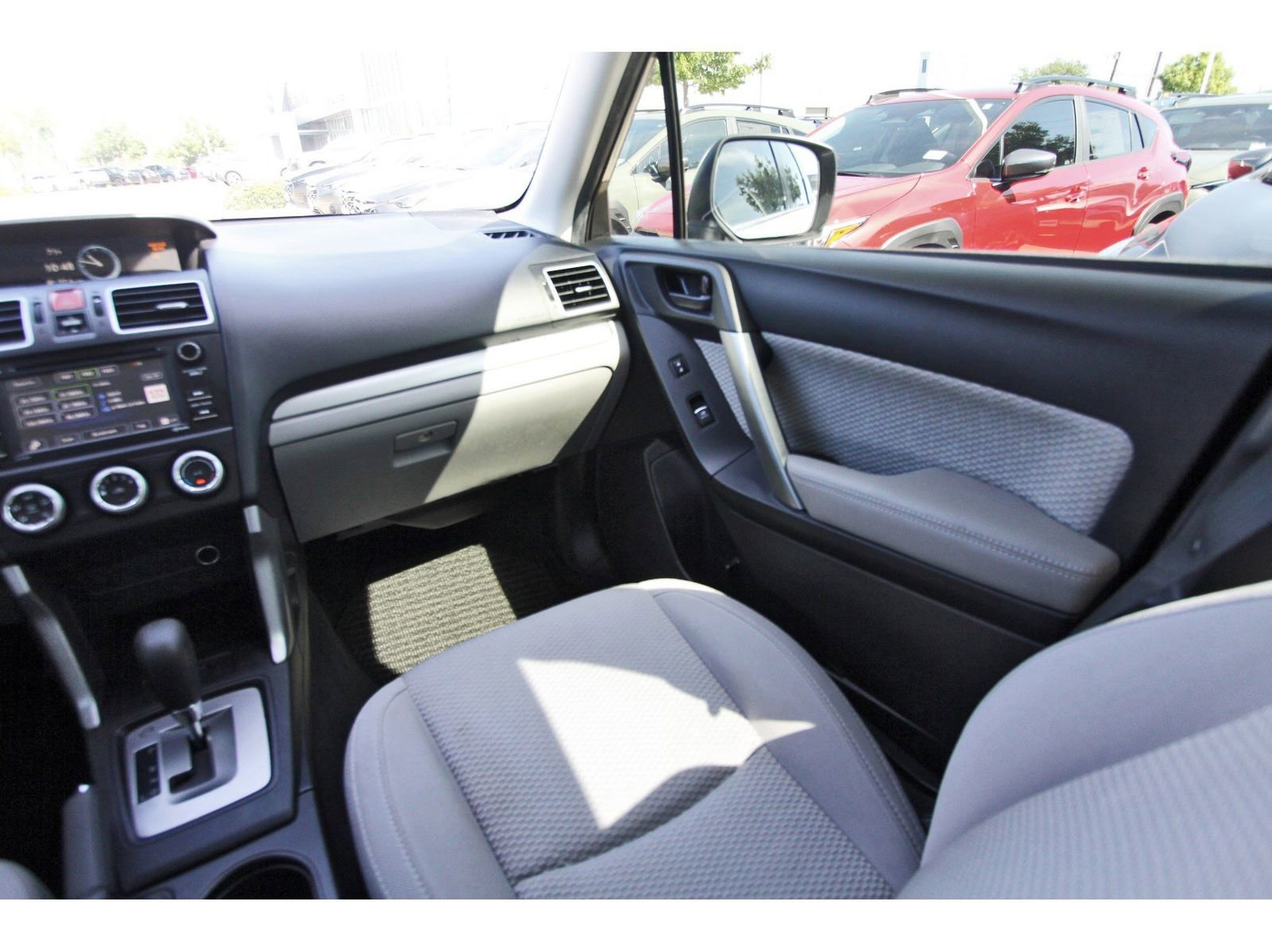 Used 2018 Subaru Forester 2.5i w/ Alloy Wheel Package image 10