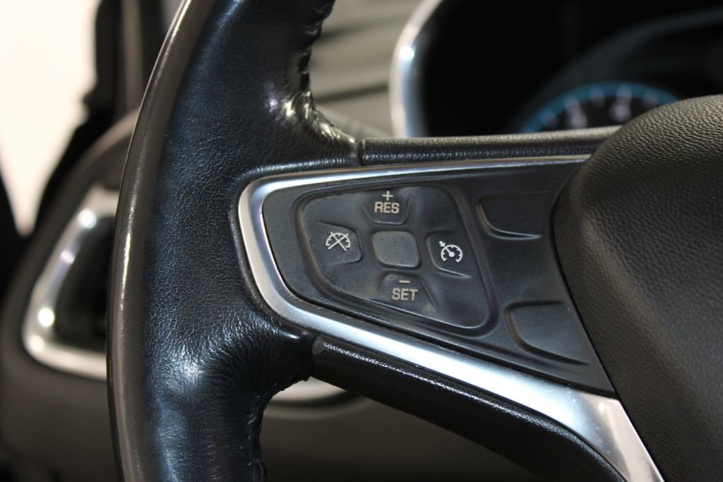 Used 2018 Chevrolet Equinox LT image 29