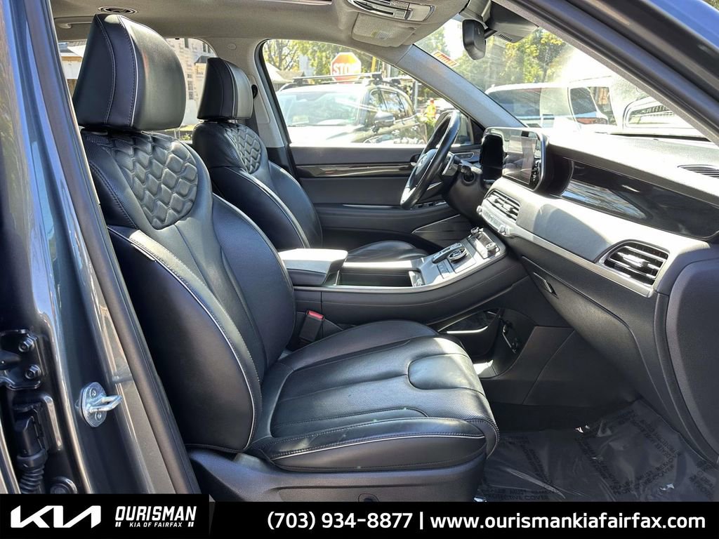 Used 2022 Hyundai Palisade Limited image 16