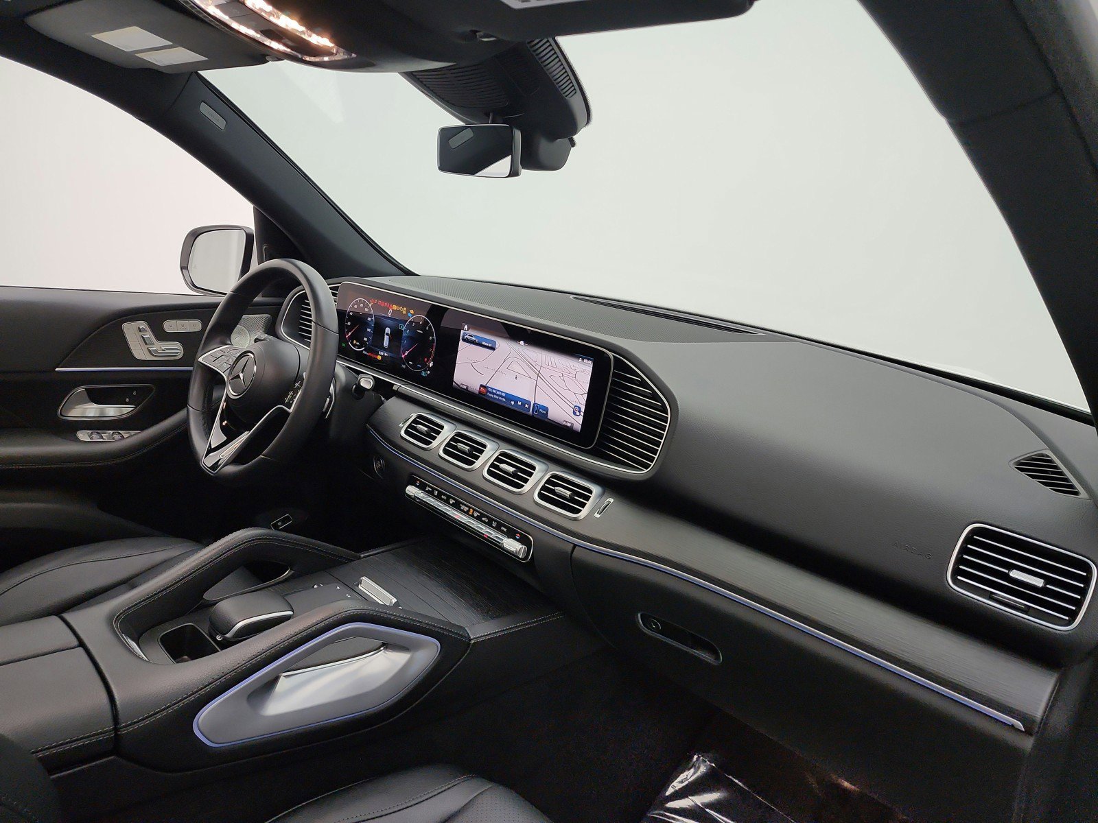 Used 2024 Mercedes-Benz GLE 350 4MATIC image 17