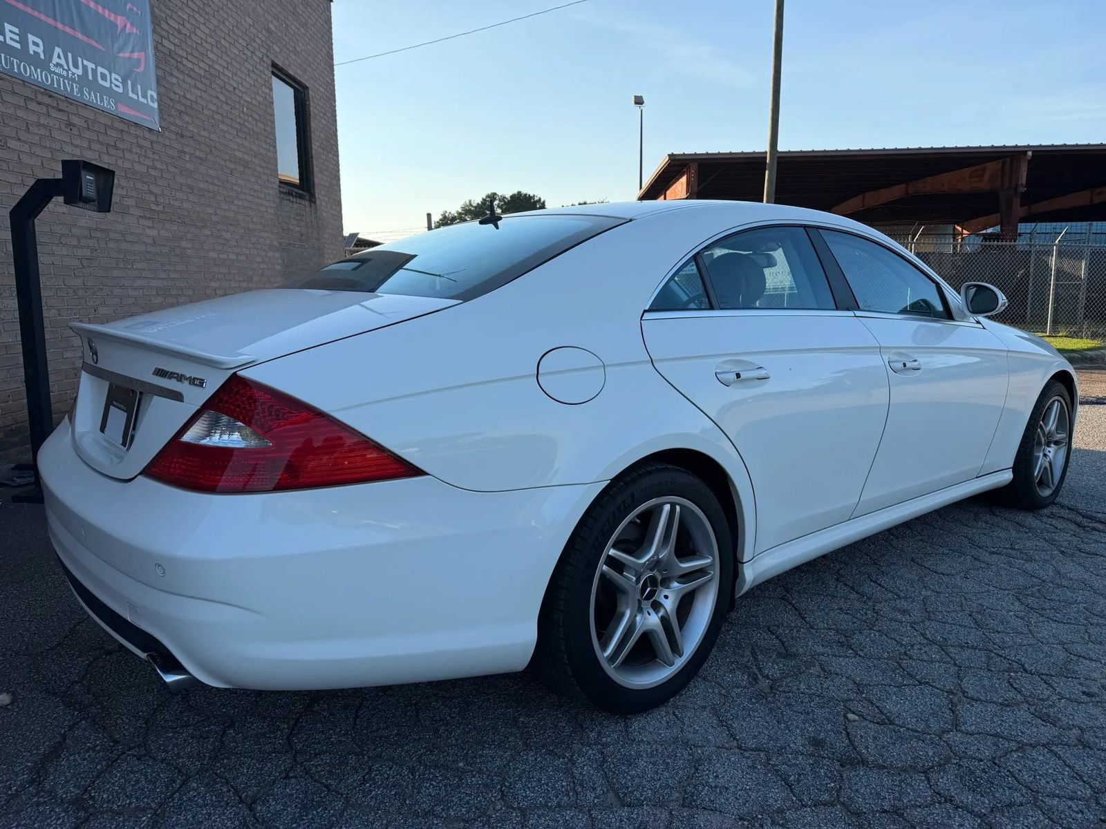 Used 2006 Mercedes-Benz CLS 500 image 8