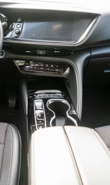 Used 2023 Buick Envision Preferred image 16