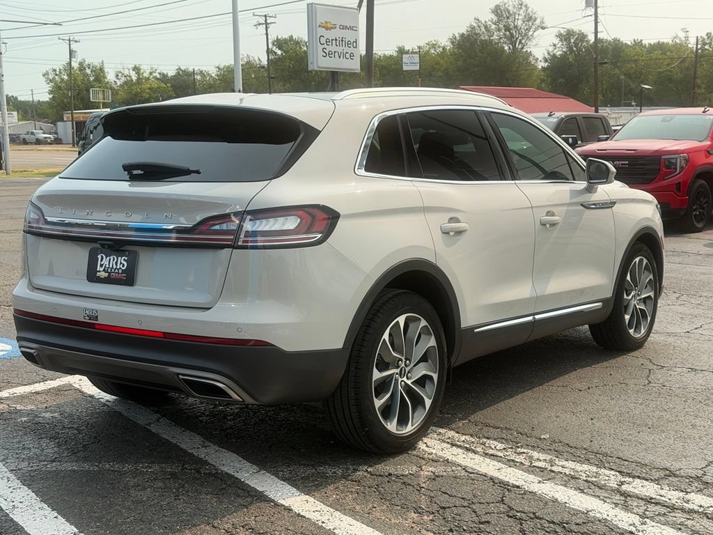 Used 2022 Lincoln Nautilus Reserve FWD image 6