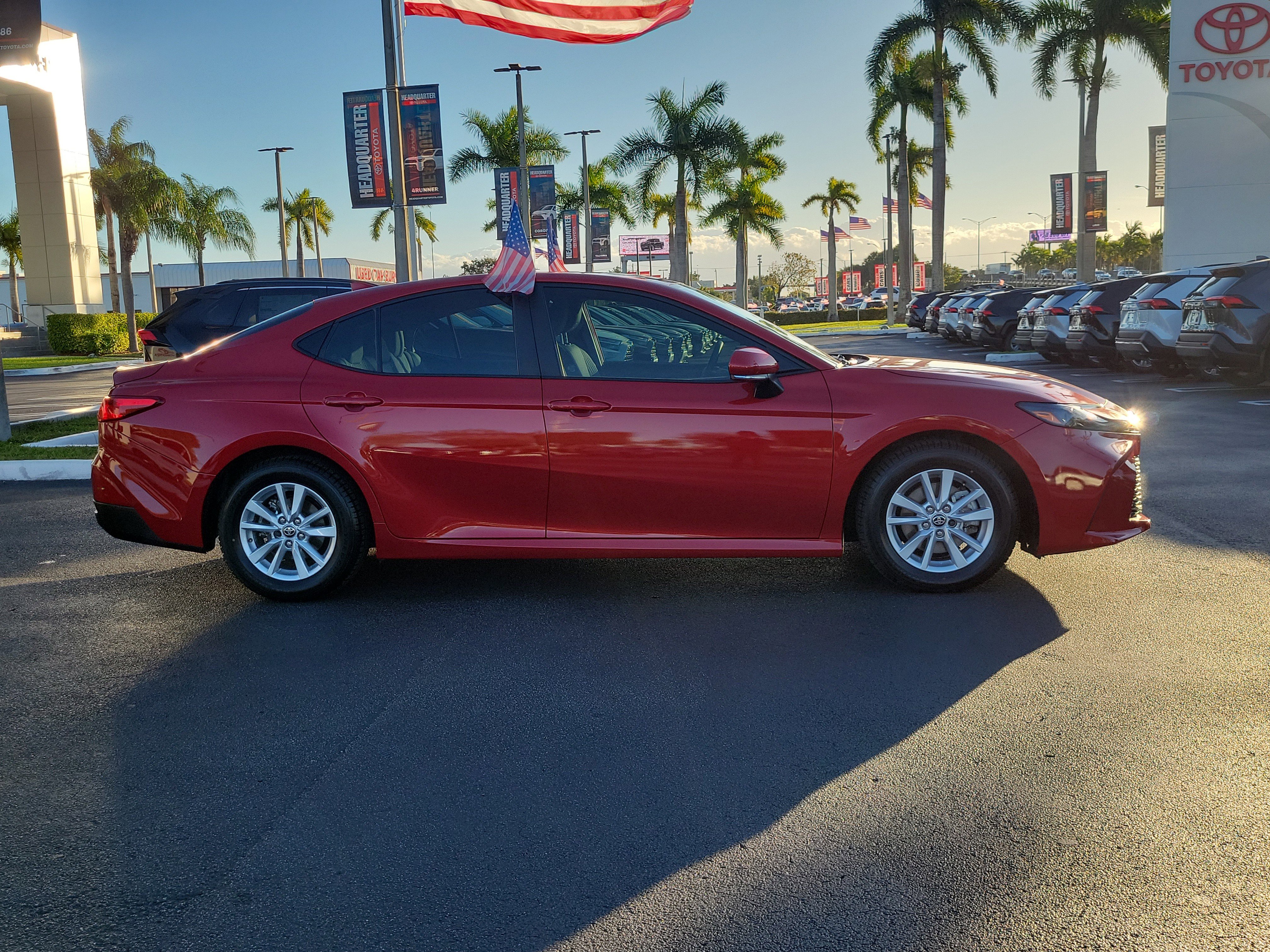 Used 2025 Toyota Camry LE image 13