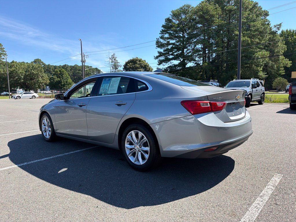 Used 2025 Chevrolet Malibu LT FWD image 11