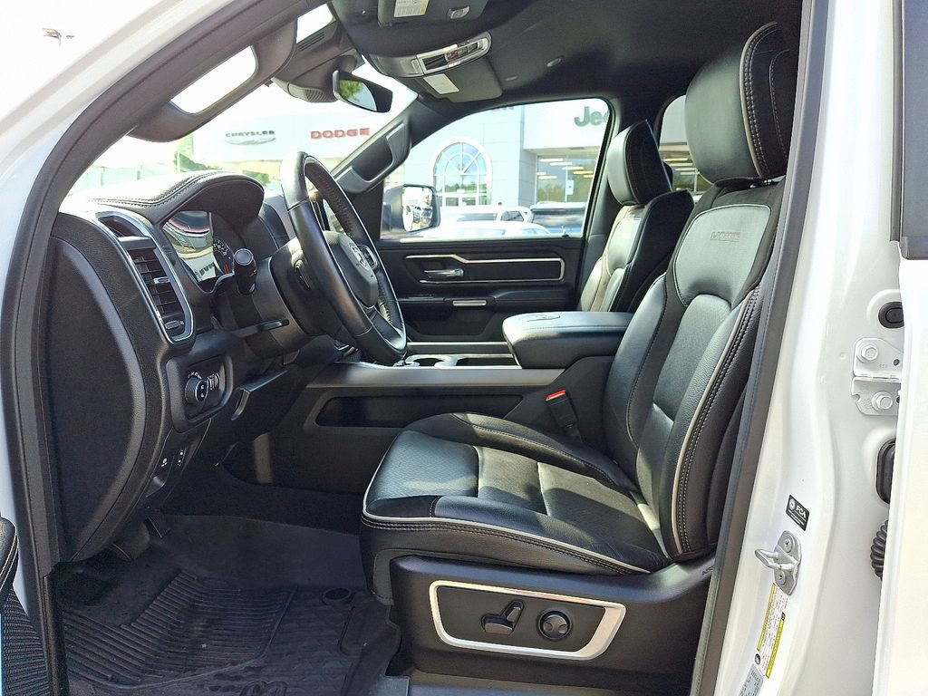 Used 2023 RAM 1500 Laramie AWD/4WD image 13
