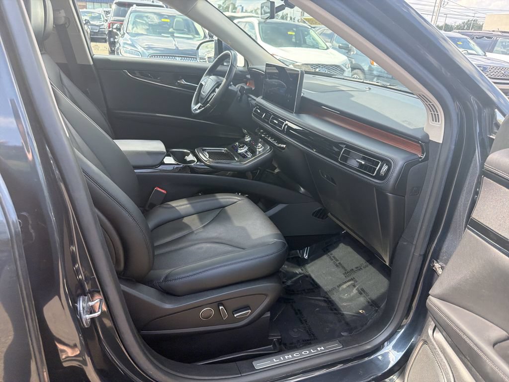 Certified 2023 Lincoln Nautilus Reserve AWD/4WD image 16