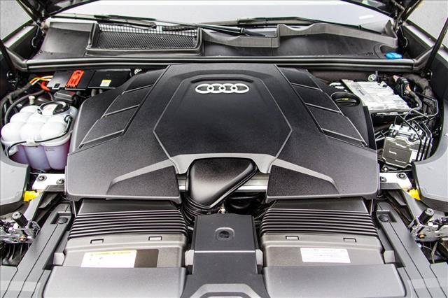 Certified 2025 Audi Q8 Prestige w/ Prestige Package AWD/4WD image 28