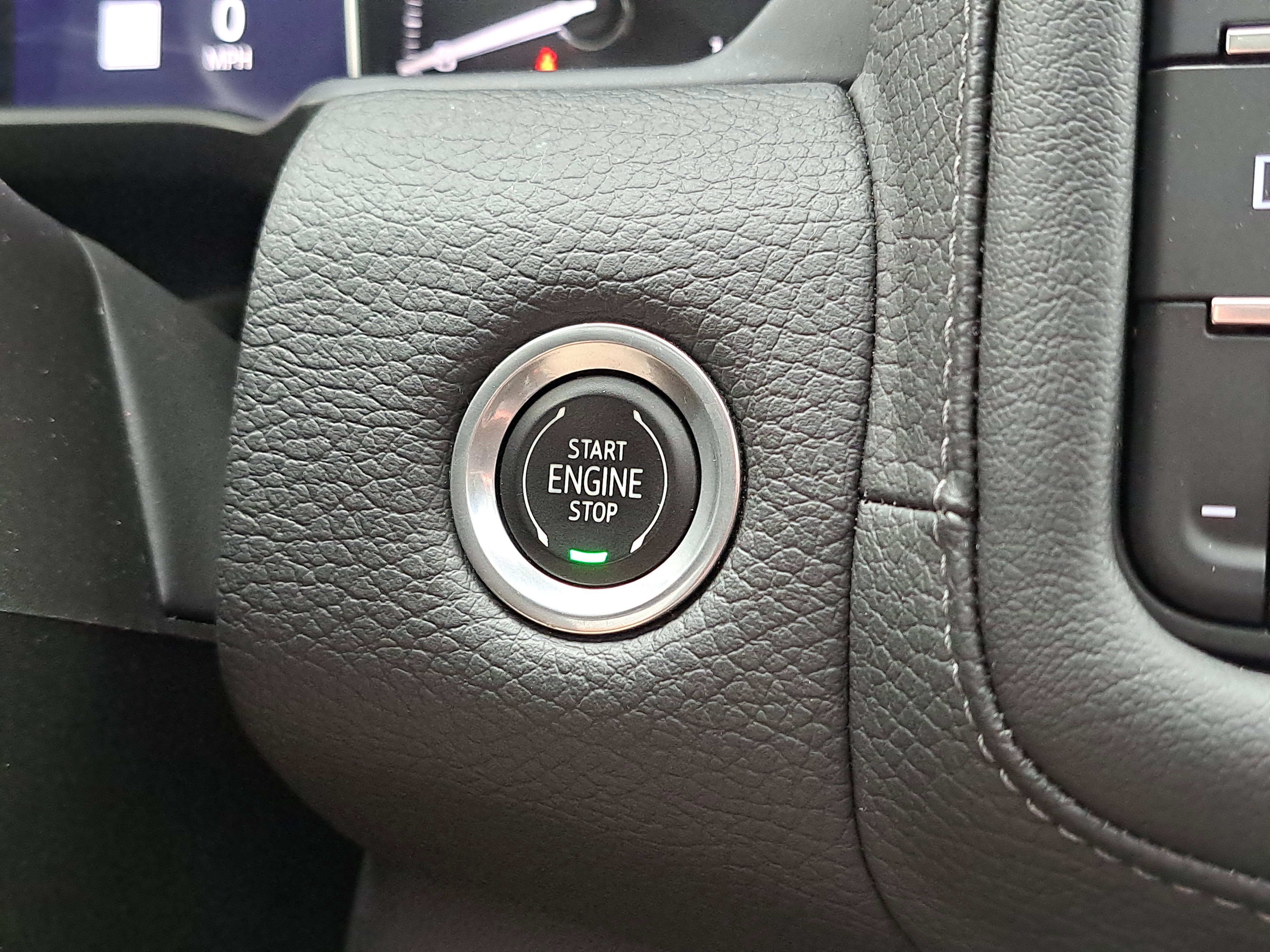 Used 2021 GMC Yukon Denali image 24