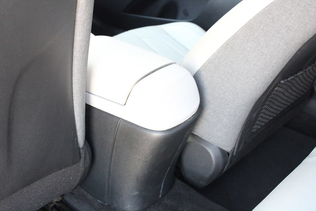Used 2023 Hyundai Elantra Limited FWD image 22