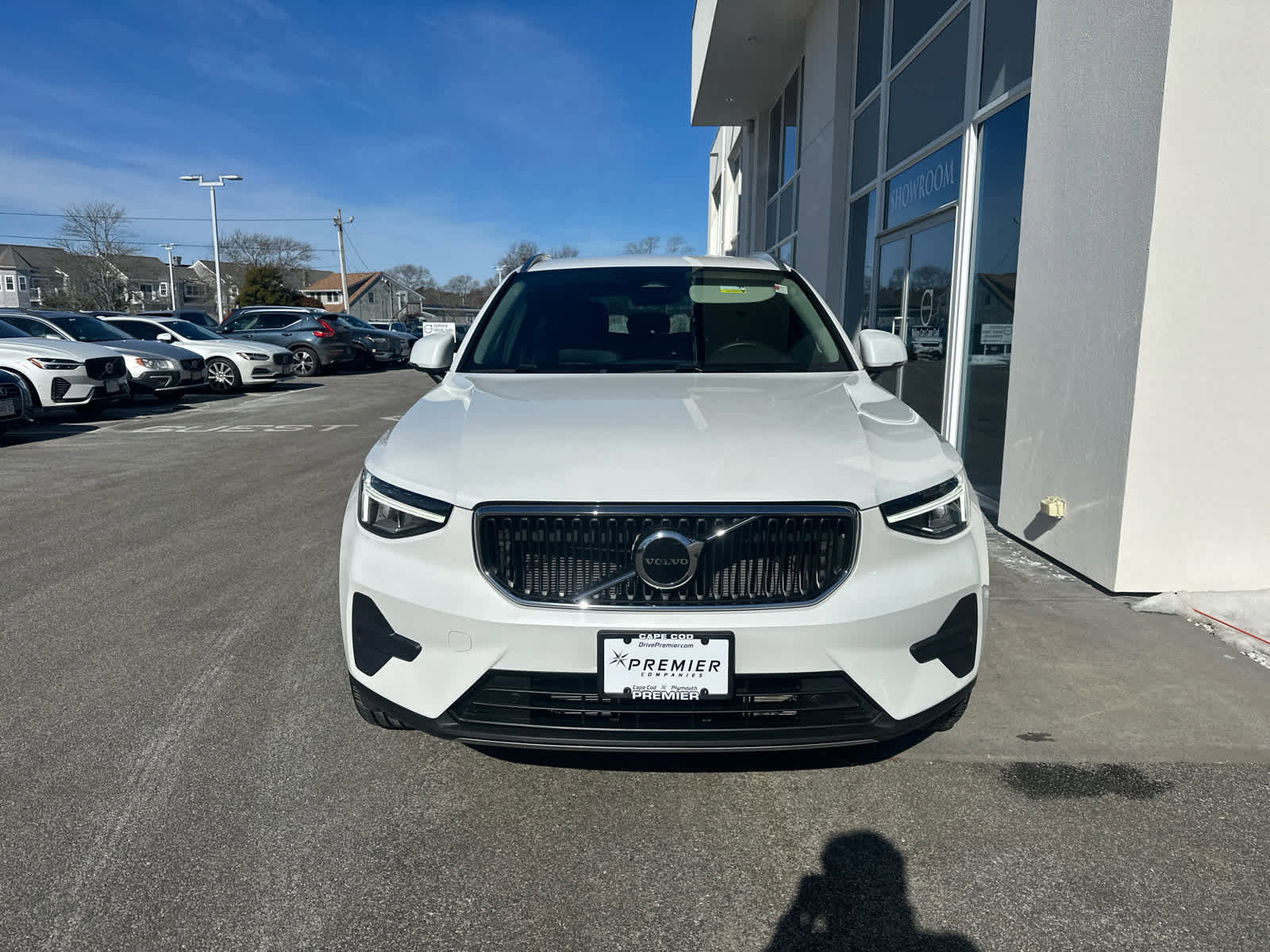 Certified 2023 Volvo XC40 B5 Core w/ Convenience Package image 5