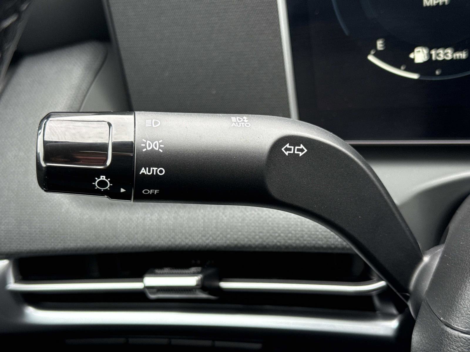 Certified 2025 Hyundai Tucson SEL image 10