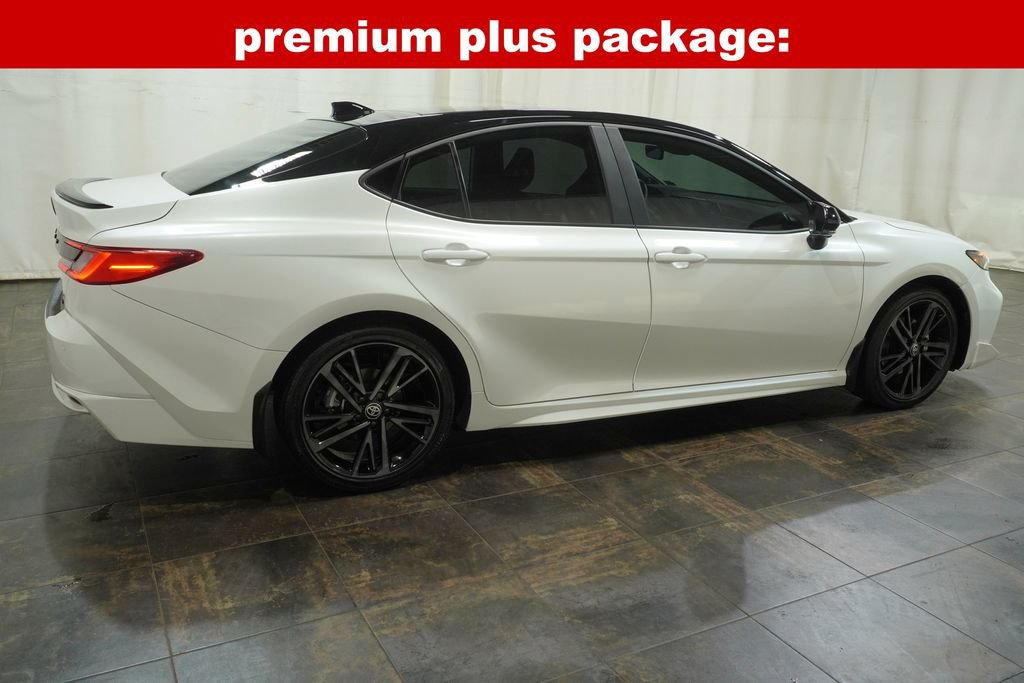 Used 2025 Toyota Camry XSE w/ Premium Plus Package AWD/4WD image 4