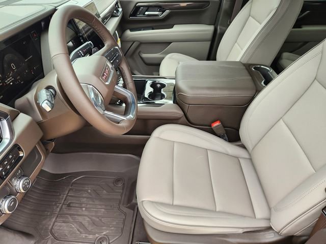 New 2026 GMC Yukon XL Elevation w/ LPO, Floor Liner Package RWD image 28