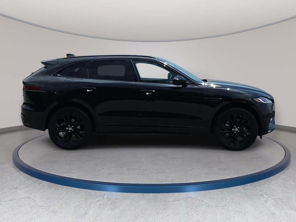 New 2026 Jaguar F-PACE R-Dynamic S AWD/4WD image 4