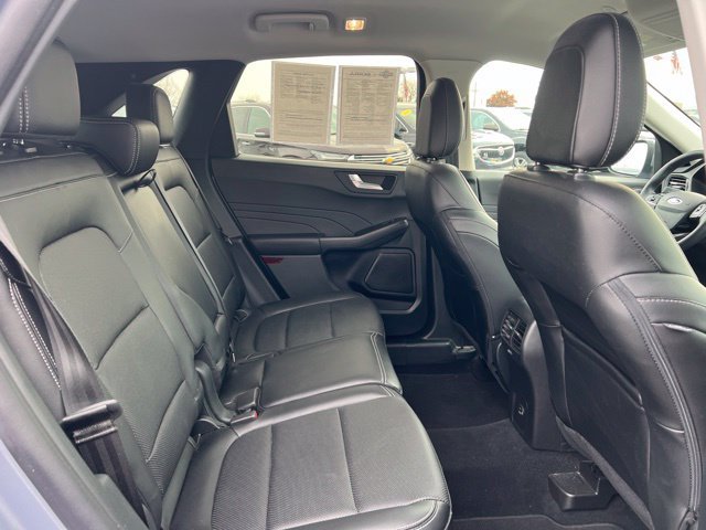 Used 2022 Ford Escape SEL w/ Technology Package AWD/4WD image 12