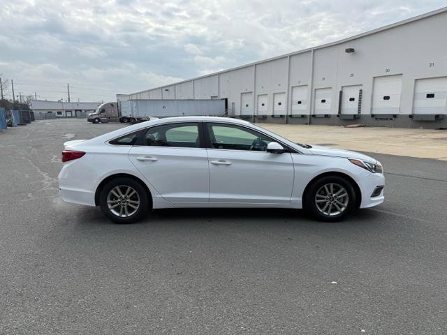 Used 2016 Hyundai Sonata SE image 5