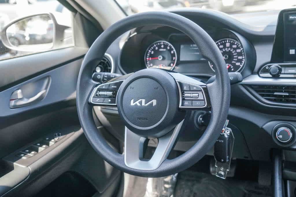 Certified 2024 Kia Forte LXS w/ LXS Technology Package FWD image 14