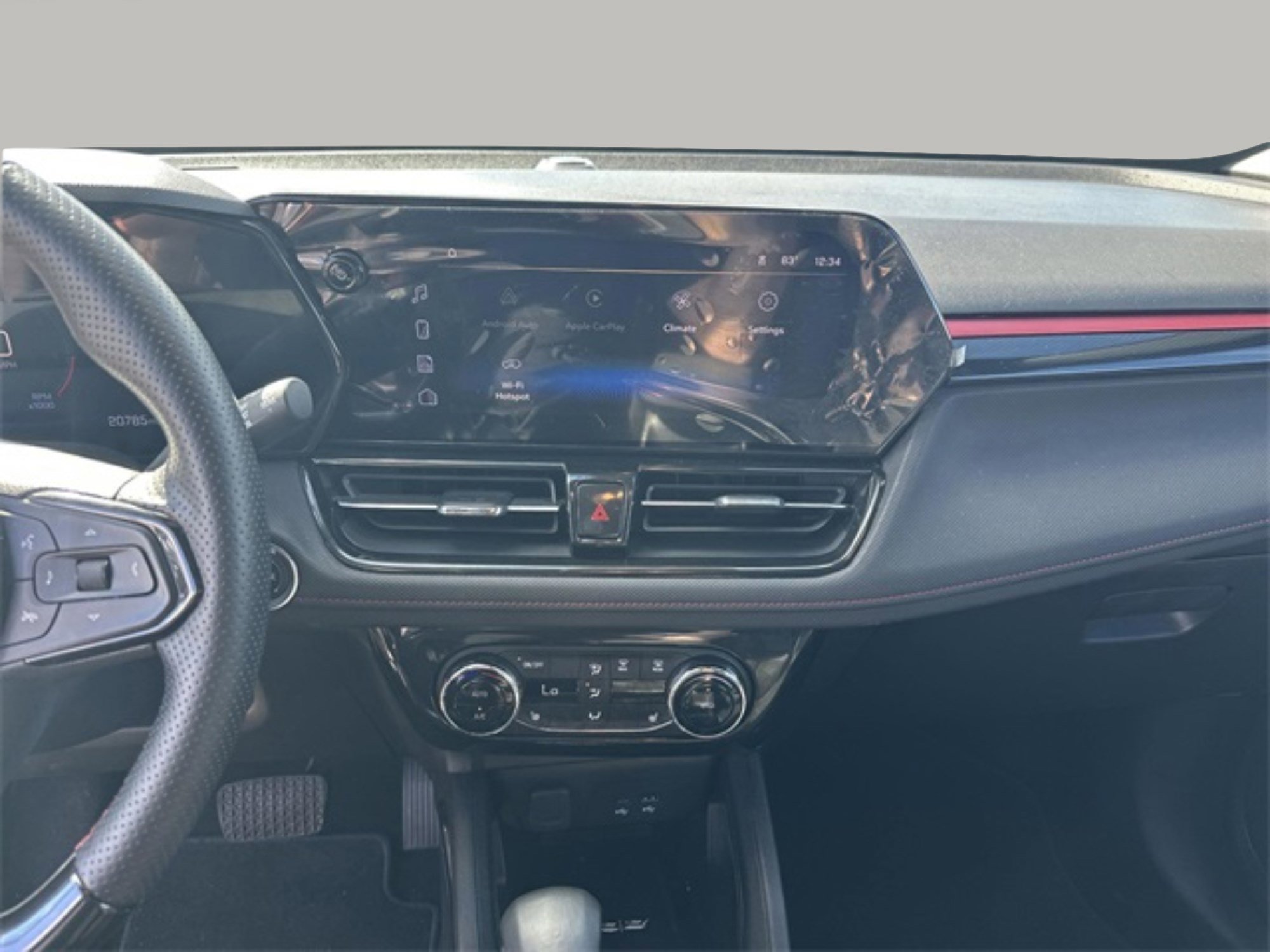 Used 2024 Chevrolet TrailBlazer RS w/ Convenience Package image 16