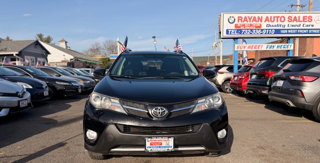 Used 2015 Toyota RAV4 XLE image 3