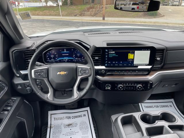 Used 2024 Chevrolet Silverado 1500 LT image 15