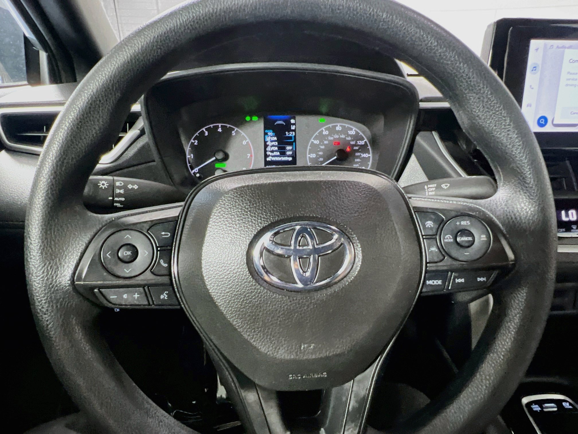 Used 2024 Toyota Corolla Cross AWD Hybrid image 18