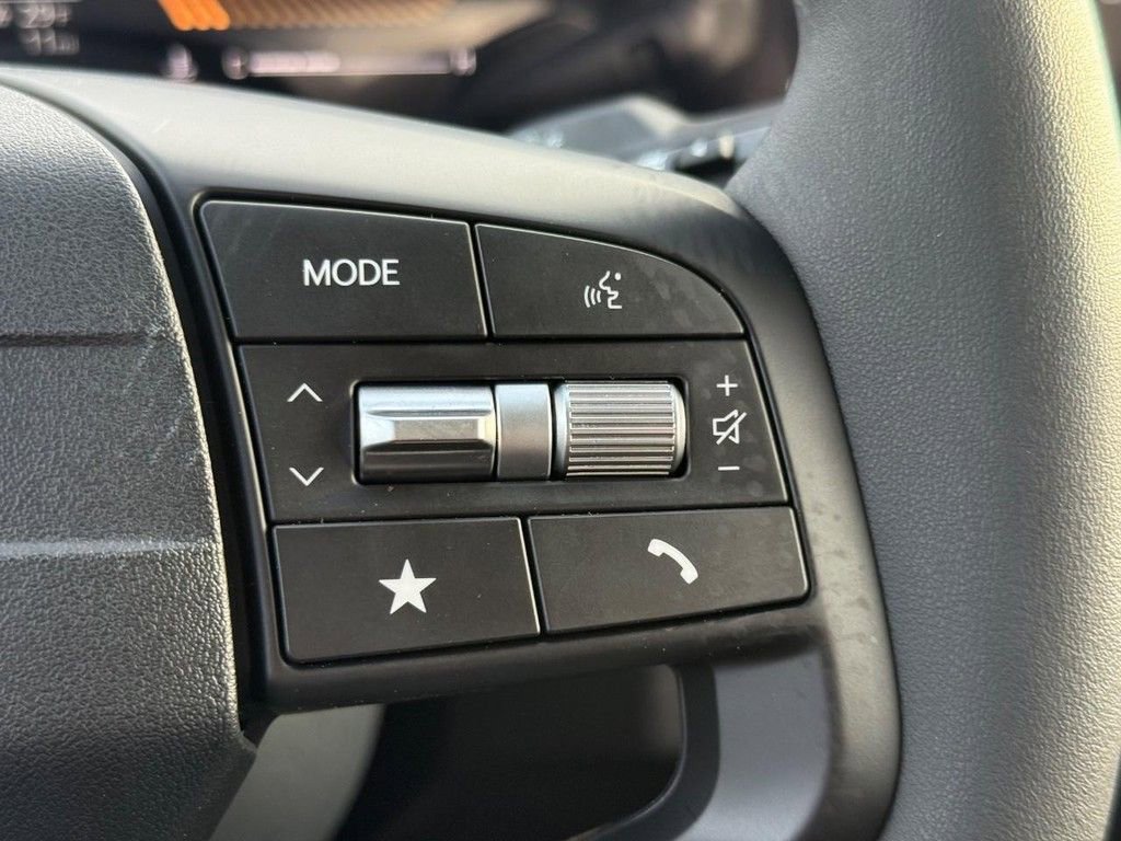 New 2026 Kia K4 LX image 17