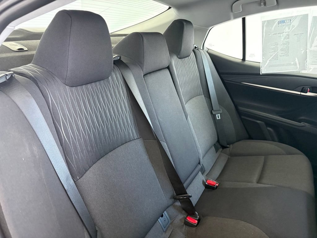 Used 2025 Toyota Camry LE FWD image 34