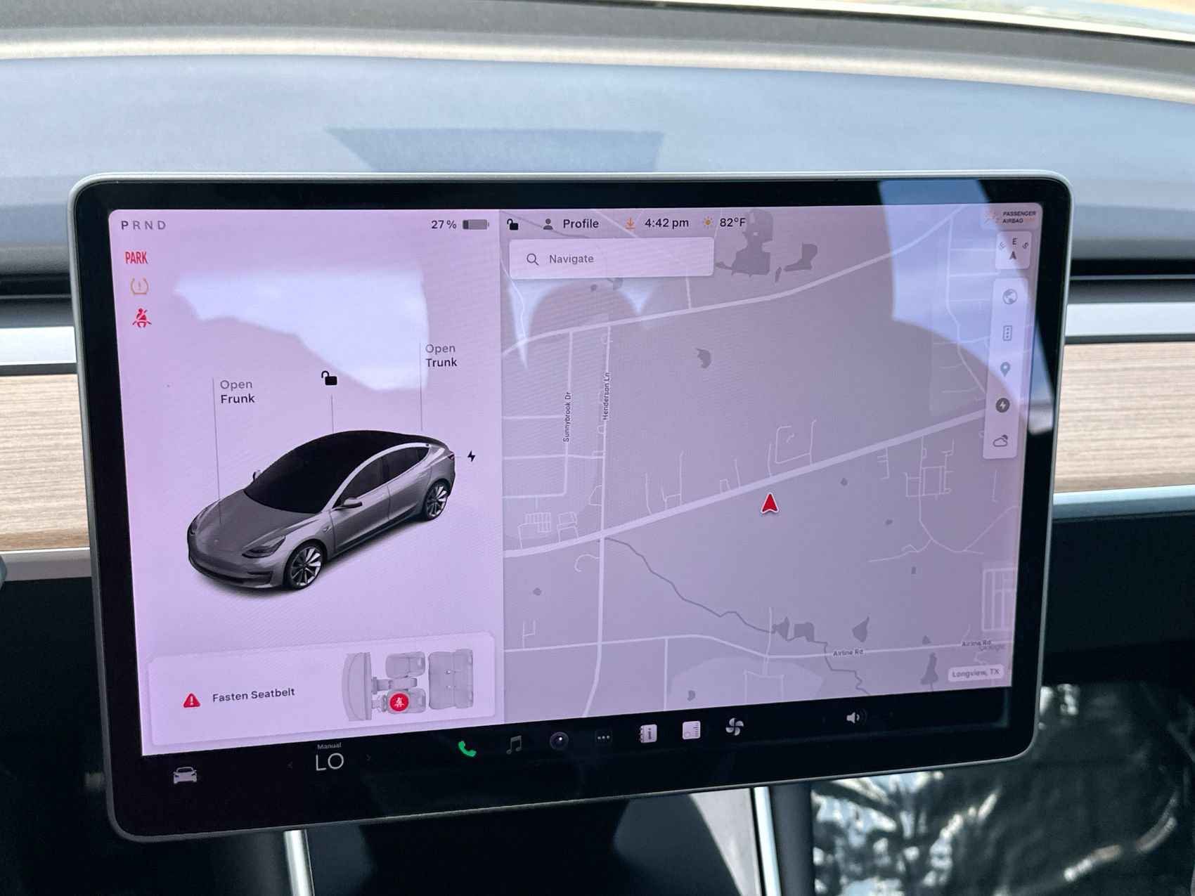 Used 2018 Tesla Model 3 Long Range RWD image 18