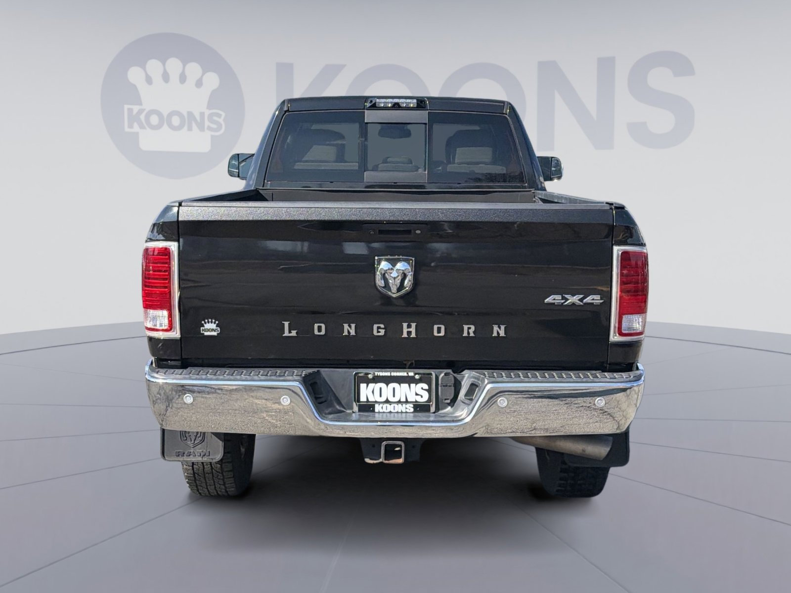 Used 2018 RAM 3500 Laramie Longhorn w/ Longhorn Southfork Package image 5