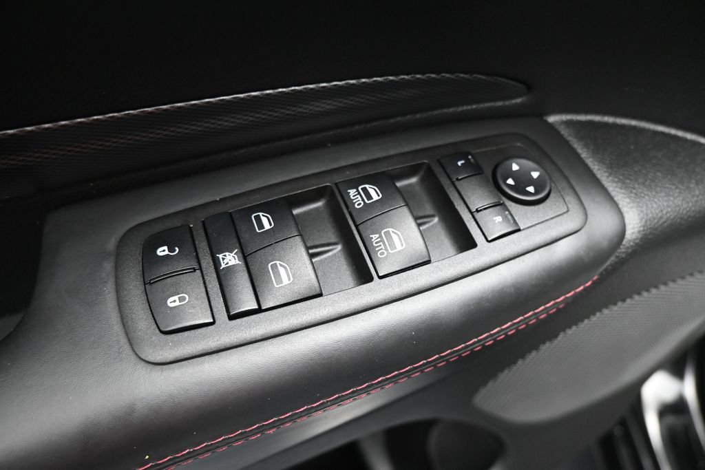 Used 2022 Dodge Durango R/T w/ Blacktop Package AWD/4WD image 11