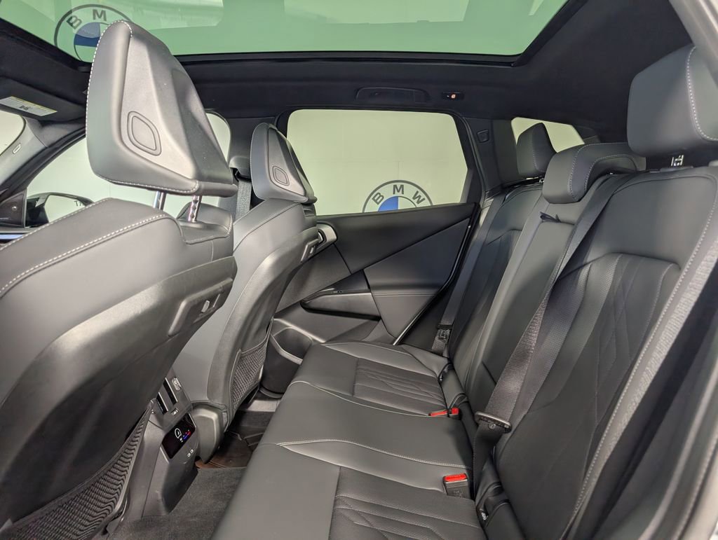 Used 2026 BMW X3 M50 image 15