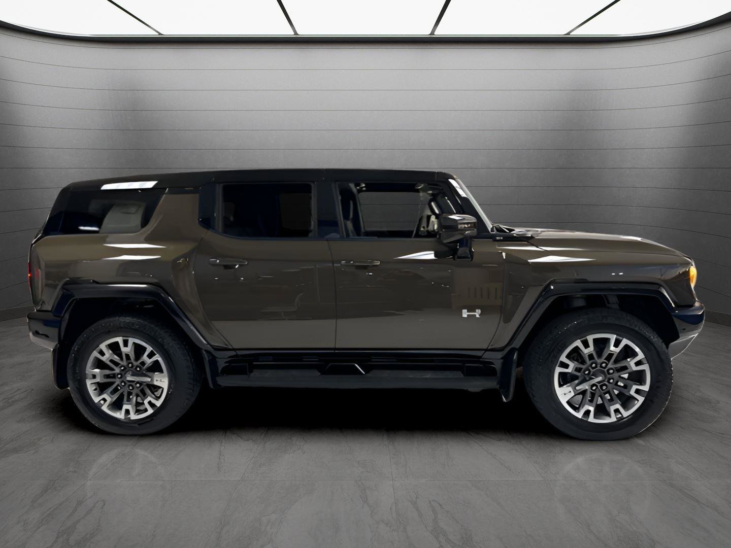 New 2025 GMC Hummer EV 3X w/ LPO, Cargo Utility Package image 6
