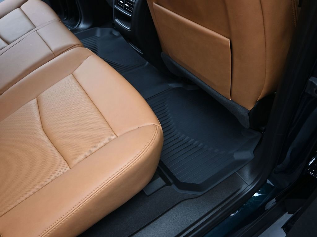 New 2026 Cadillac XT5 Premium Luxury w/ LPO, Floor Liner Package image 20