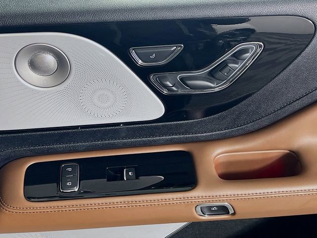 Used 2023 Lincoln Aviator Reserve w/ Equipment Group 201A image 31