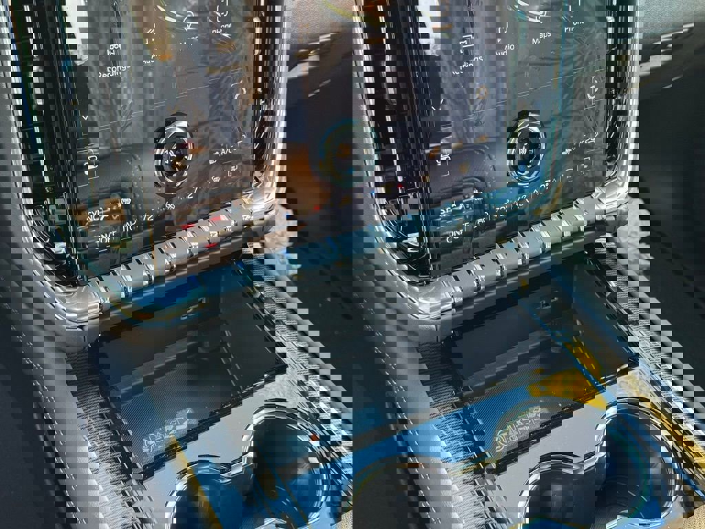 New 2026 GMC Yukon Elevation image 32