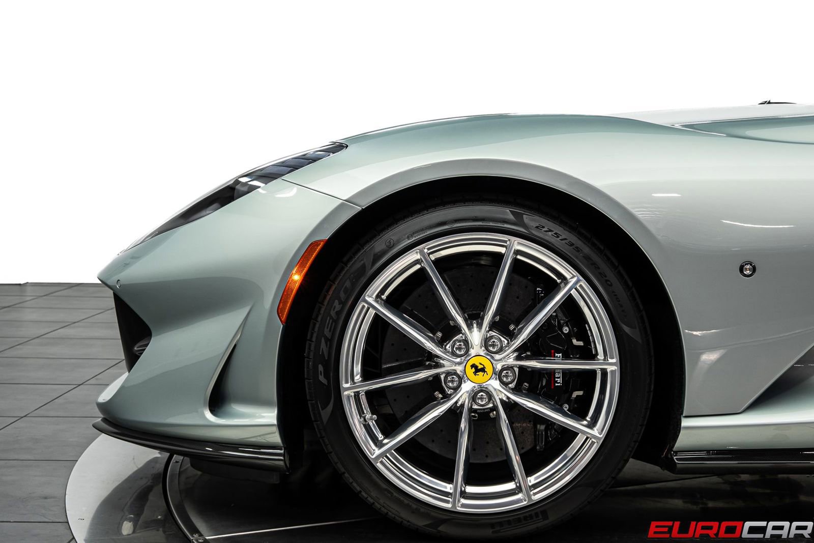 Used 2022 Ferrari 812 GTS RWD image 18