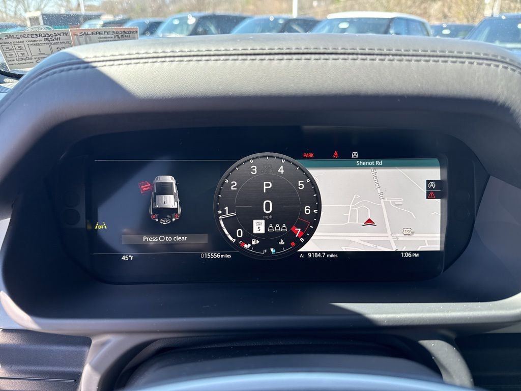 Used 2024 Land Rover Defender 110 SE image 21