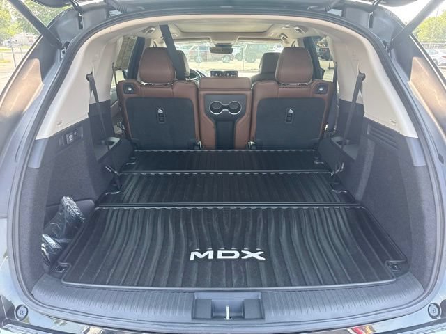 Used 2025 Acura MDX w/ Technology Package FWD image 19