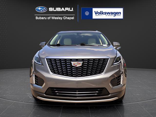 Used 2021 Cadillac XT5 Premium Luxury FWD image 3