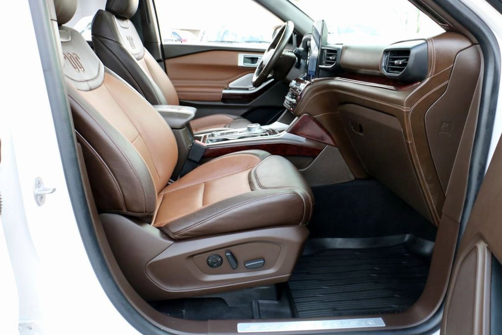 Used 2022 Ford Explorer King Ranch w/ Class IV Trailer Tow Package image 38