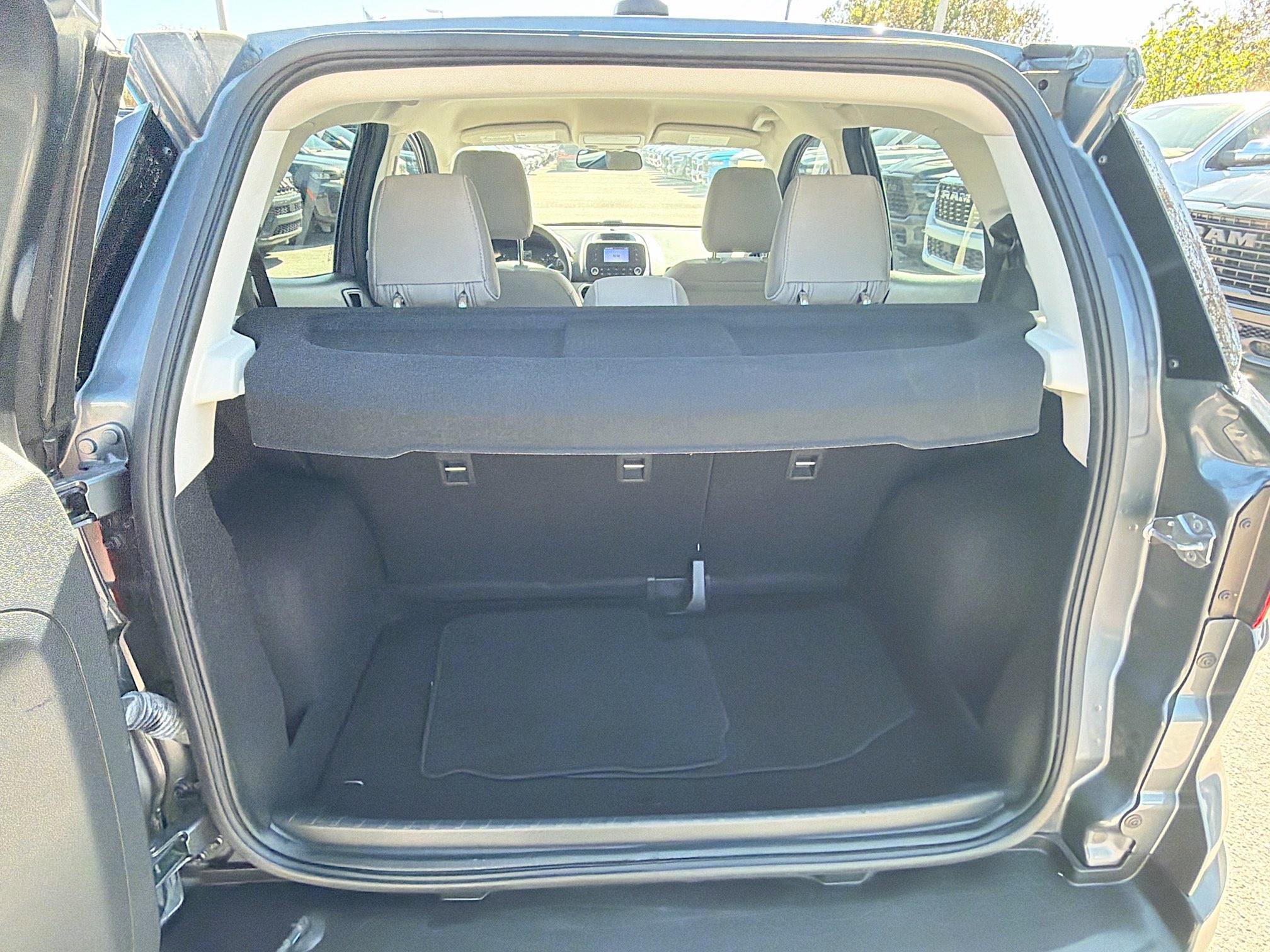 Used 2020 Ford EcoSport S image 13