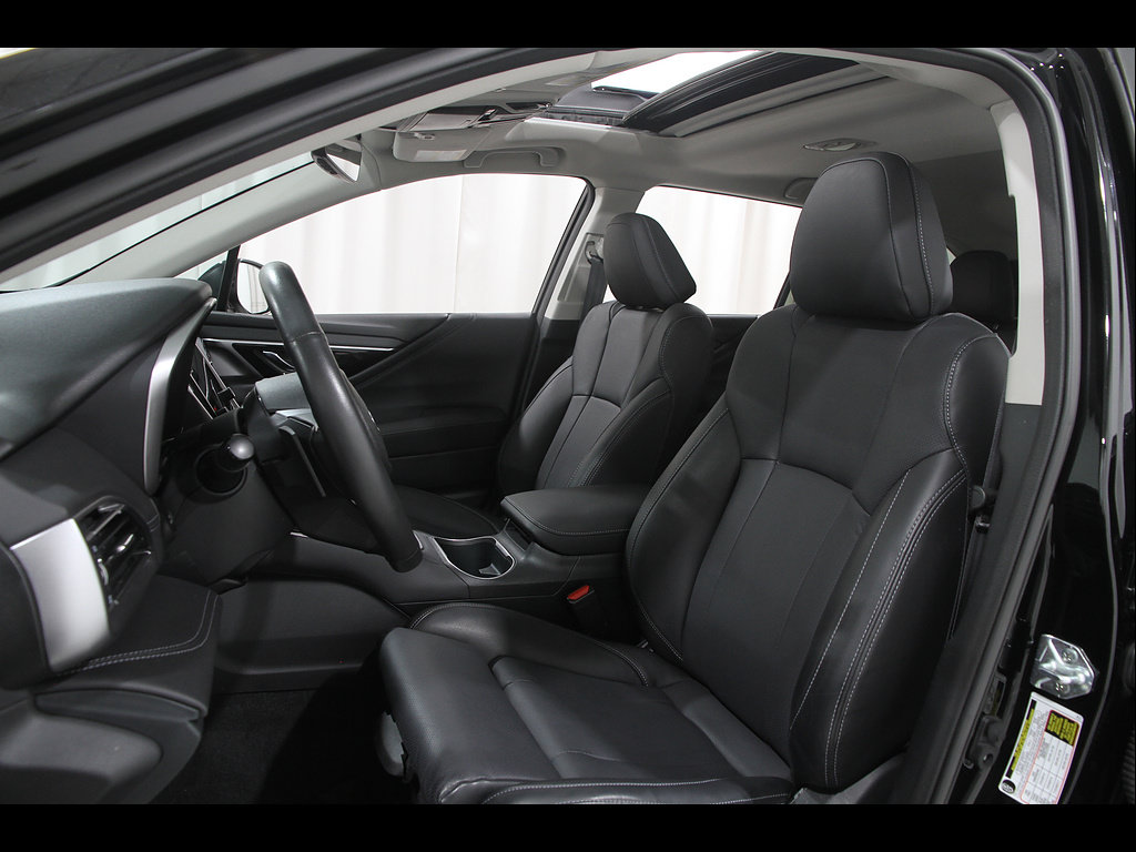Used 2024 Subaru Outback Limited XT AWD/4WD image 5